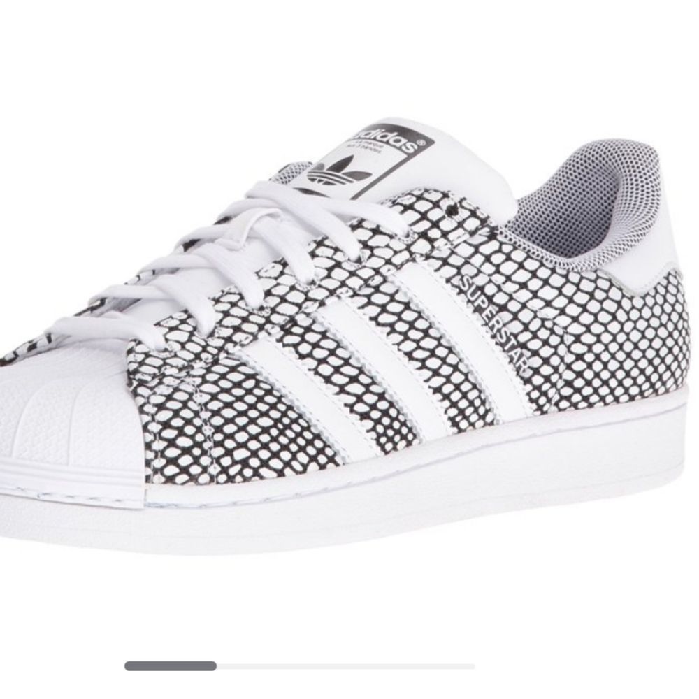 Unisex
Adidas superstar snake pack tennis shoes size 7 (mens)